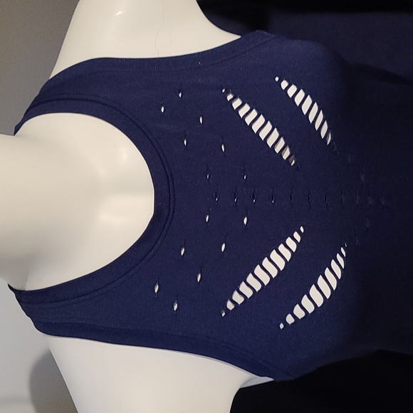 Victoria Secret Sport symmetrical cut sport tank - Picture 2 of 10